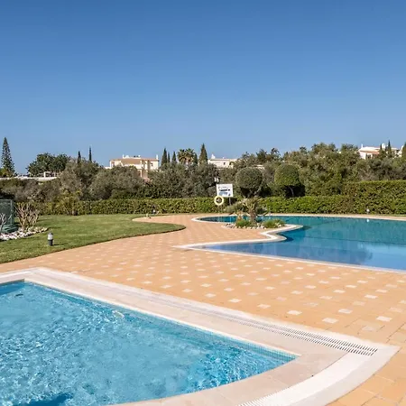 Apartment 68 Vila Golfemar